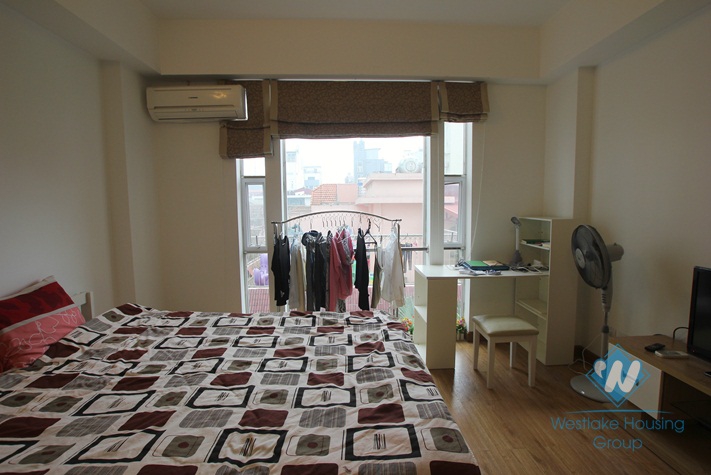 01 bedroom apartment for rent in Lang Ha Street, Dong Da District, Hanoi